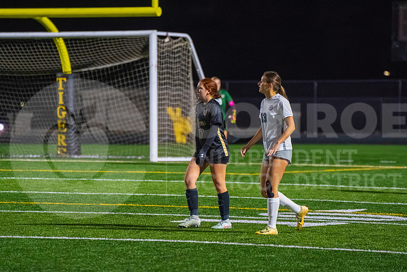 260113 College Park vs Conroe Soccer - Natalya Chicas-14