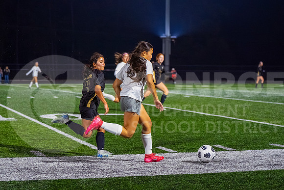 260113 College Park vs Conroe Soccer - Natalya Chicas-24