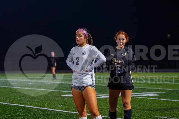 260113 College Park vs Conroe Soccer - Natalya Chicas-25