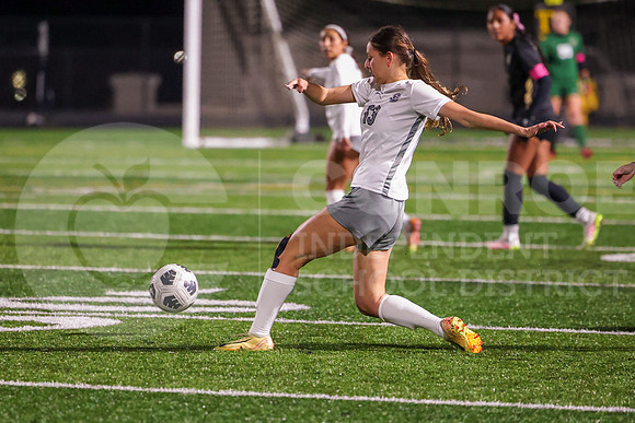 260113 CPHS vs CHS Girls Soccer - Allison Lozano-7