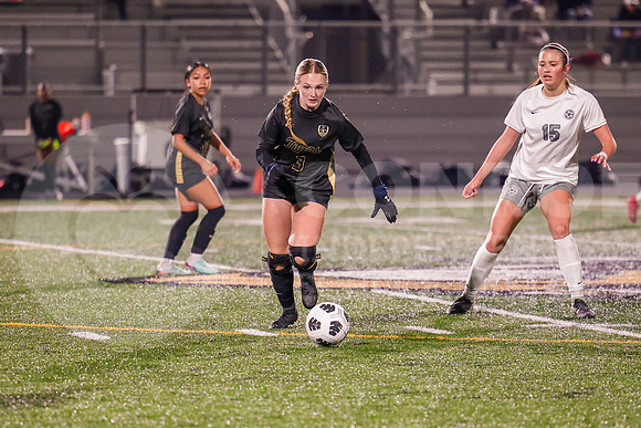 260113 CPHS vs CHS Girls Soccer - Allison Lozano-18