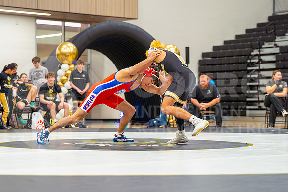 260121 Oak Ridge vs Conroe - Wrestling - Natalya Chicas-26