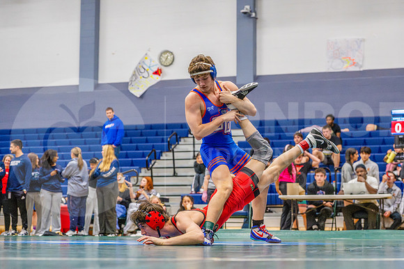 260129 Wrestling Districts - Easton Hairell-28