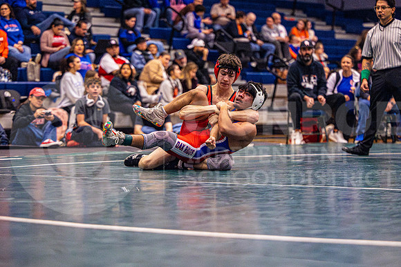 260129 Wrestling Districts - Kaden Salinas-7