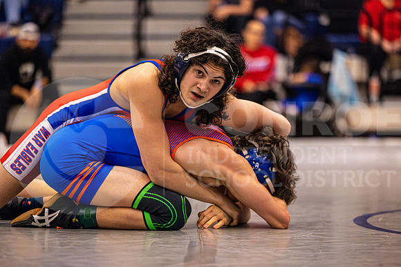 260129 Wrestling Districts - Kaden Salinas-15