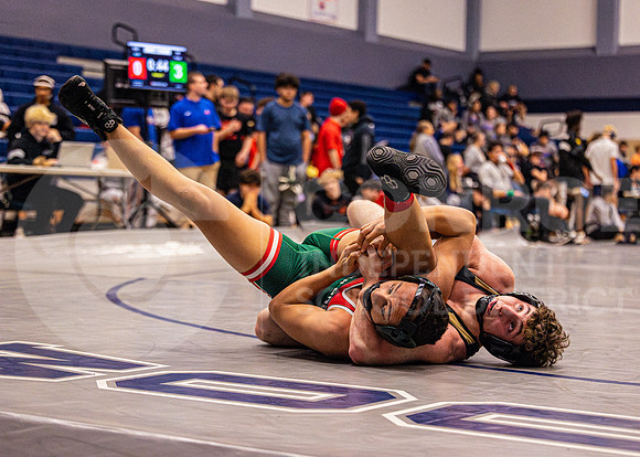 260129 Wrestling Districts - Kaden Salinas-16