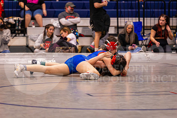 260129 Wrestling Districts - Kaden Salinas-29