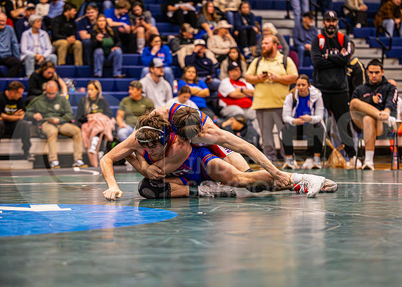 260129 Wrestling Districts - Kaden Salinas-26