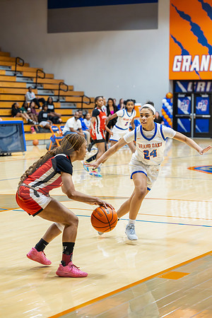 260123 Cleveland vs Grand Oaks Basketball - Kaitlyn Dougherty-15