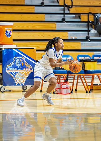 260123 Cleveland vs Grand Oaks Basketball - Kaitlyn Dougherty-34