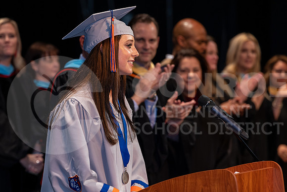 121222WinterGraduation-90