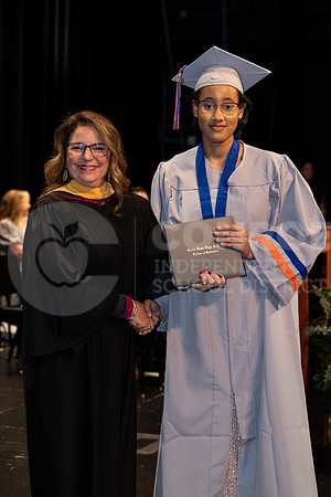 121222WinterGraduation-111