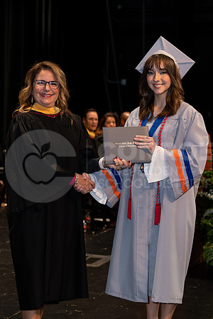 121222WinterGraduation-116