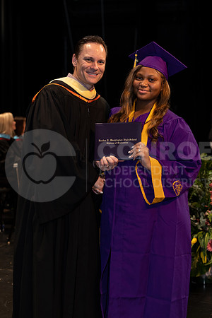 121222WinterGraduation-137