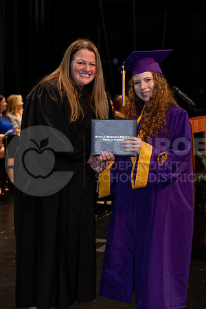 121222WinterGraduation-151