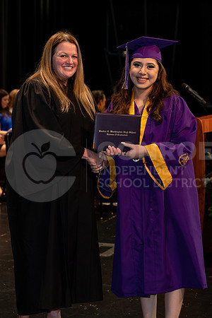 121222WinterGraduation-156