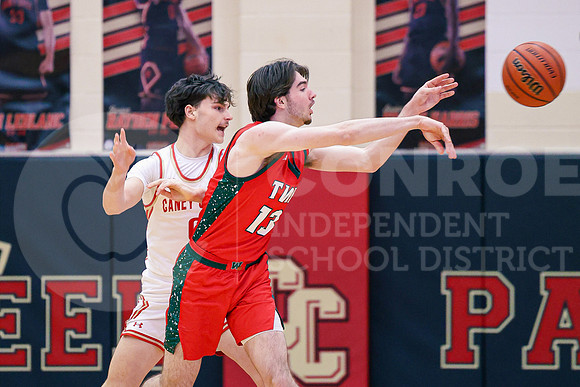 260128 The Woodlands vs Caney Creek - Basketball-26
