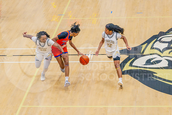260204 - Grand Oaks vs Conroe - Easton Hairell-16