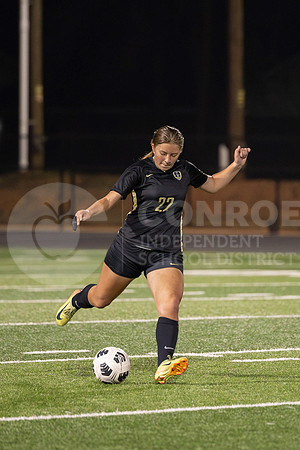 250210 Cleveland vs CHS Girls Soccer - Ainsley Stewart-21