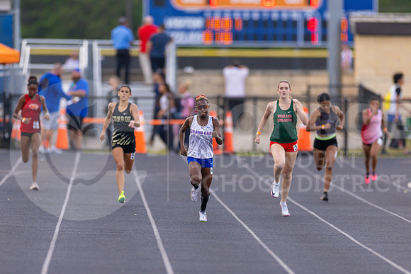 260407 District Track and Field-98