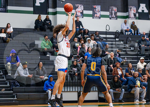 250219 - GOHS boys basketball vs Nimitz - Easton Hairell-17