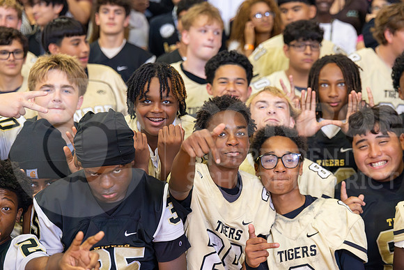 260925 GOHS vs CHS-24