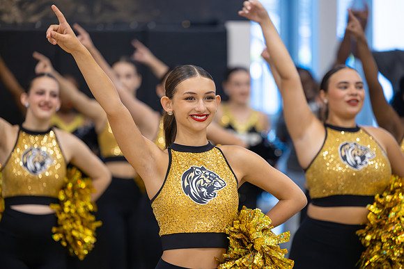 250808 CHS (Peet) Feeder Pep Rally-125