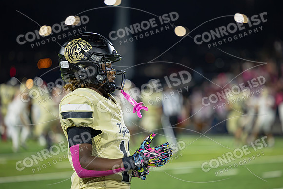 261008 Caney Creek vs Conroe Football - Riley Santler-26