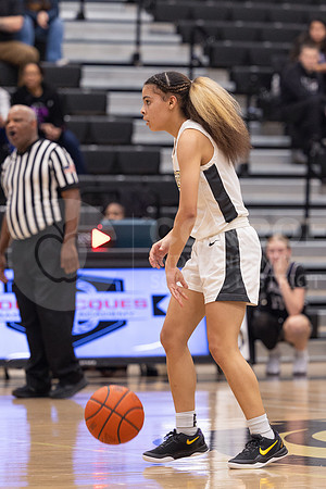 250131 Willis vs CHS Girls Basketball - Isabella Todd-37