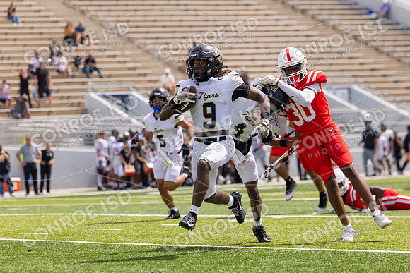 261001 Conroe vs Oak Ridge-75