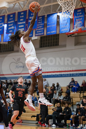 250108 CCHS vs ORHS Boys Basketball - Emma Warzon-7
