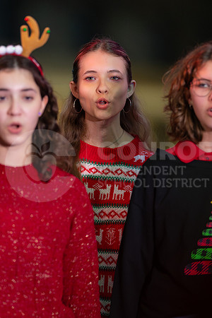 241205 Holly Jolly Jingle-99