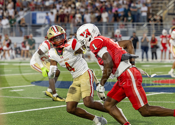 260925 Woodlands vs CCHS Football-12