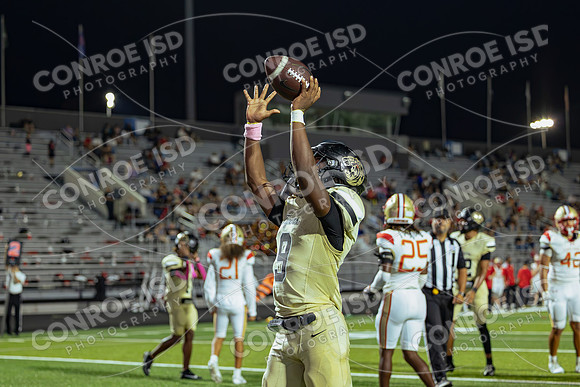 261008 Caney Creek vs Conroe Football - Riley Santler-30