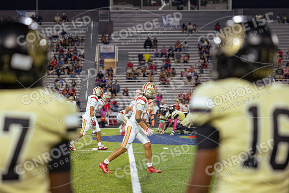 261008 Caney Creek vs Conroe Football - Riley Santler-33