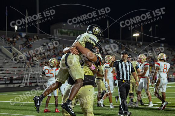 261008 Caney Creek vs Conroe Football - Riley Santler-31
