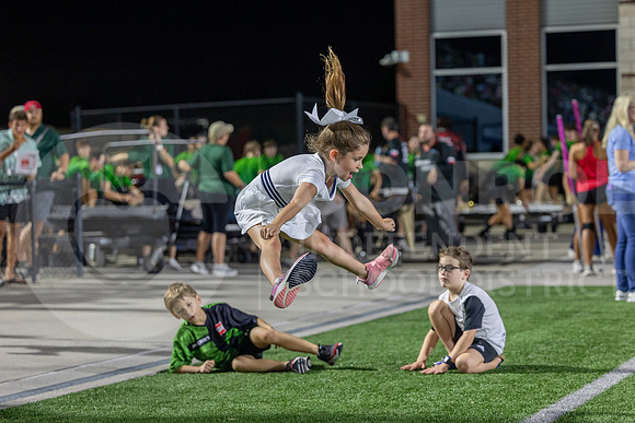 260828 Bridgeland vs TWHS Football - Evelyn Reinhardt-15