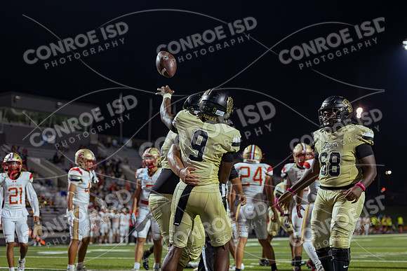 261008 Caney Creek vs Conroe Football - Riley Santler-32