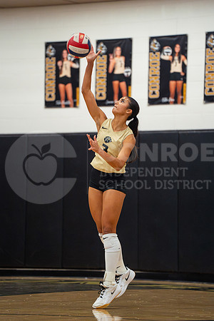 260908 GOHS vs CHS - Natalya Chicas-11