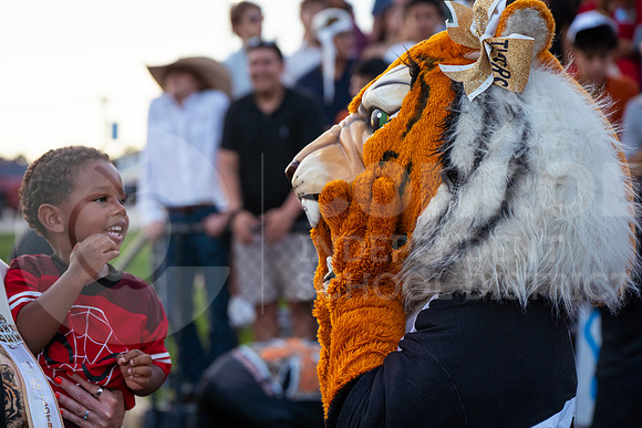 260904 Morton Ranch vs CHS - Natalya Chicas-12