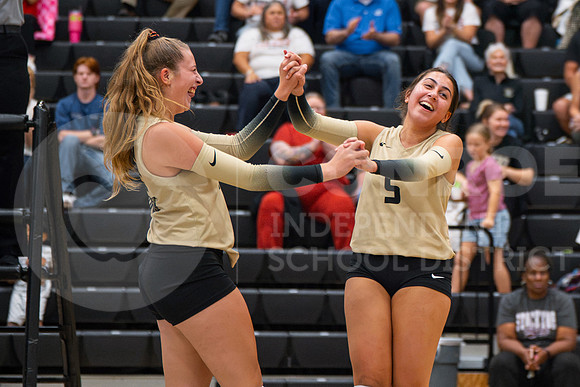 260908 GOHS vs CHS - Natalya Chicas-43