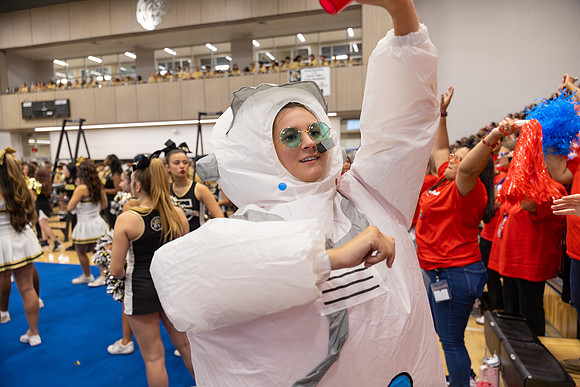 240809 Conroe Feeder Assembly-46