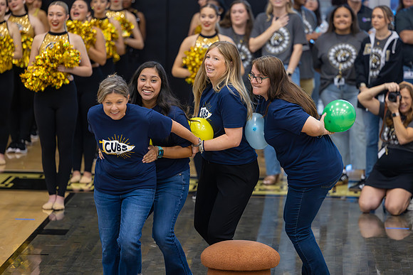 250808 CHS (Peet) Feeder Pep Rally-64