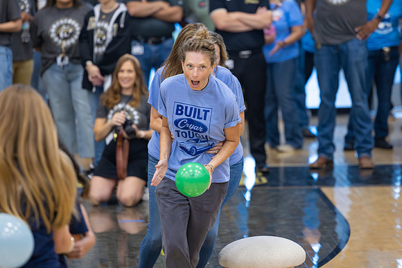250808 CHS (Peet) Feeder Pep Rally-61