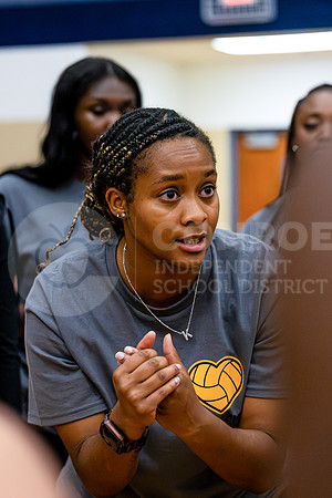 250819 CPHS vs Conroe Volleyball - Louis Plantenga-33