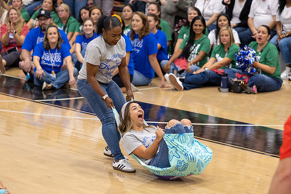 240809 Conroe Feeder Assembly-126