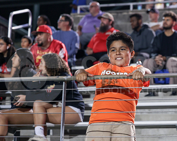 241019 CCHS vs New Caney - Bryant Benitez-30