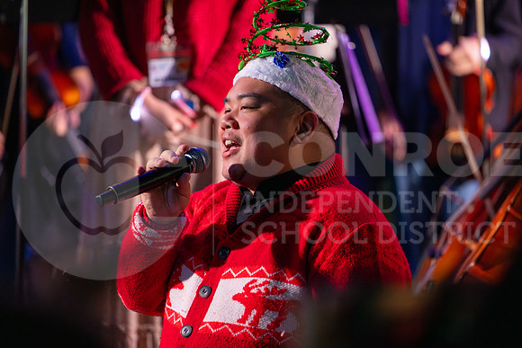241205 Holly Jolly Jingle-123