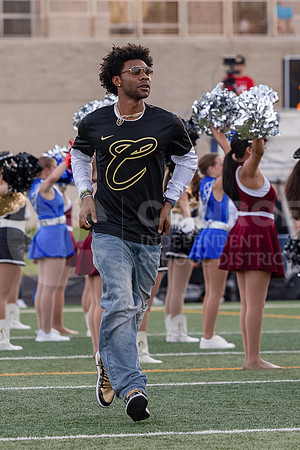 240830 Elsik vs CHS Football - Ainsley Stewart-24