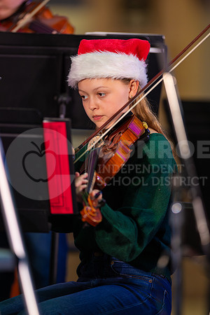 241205 Holly Jolly Jingle-24